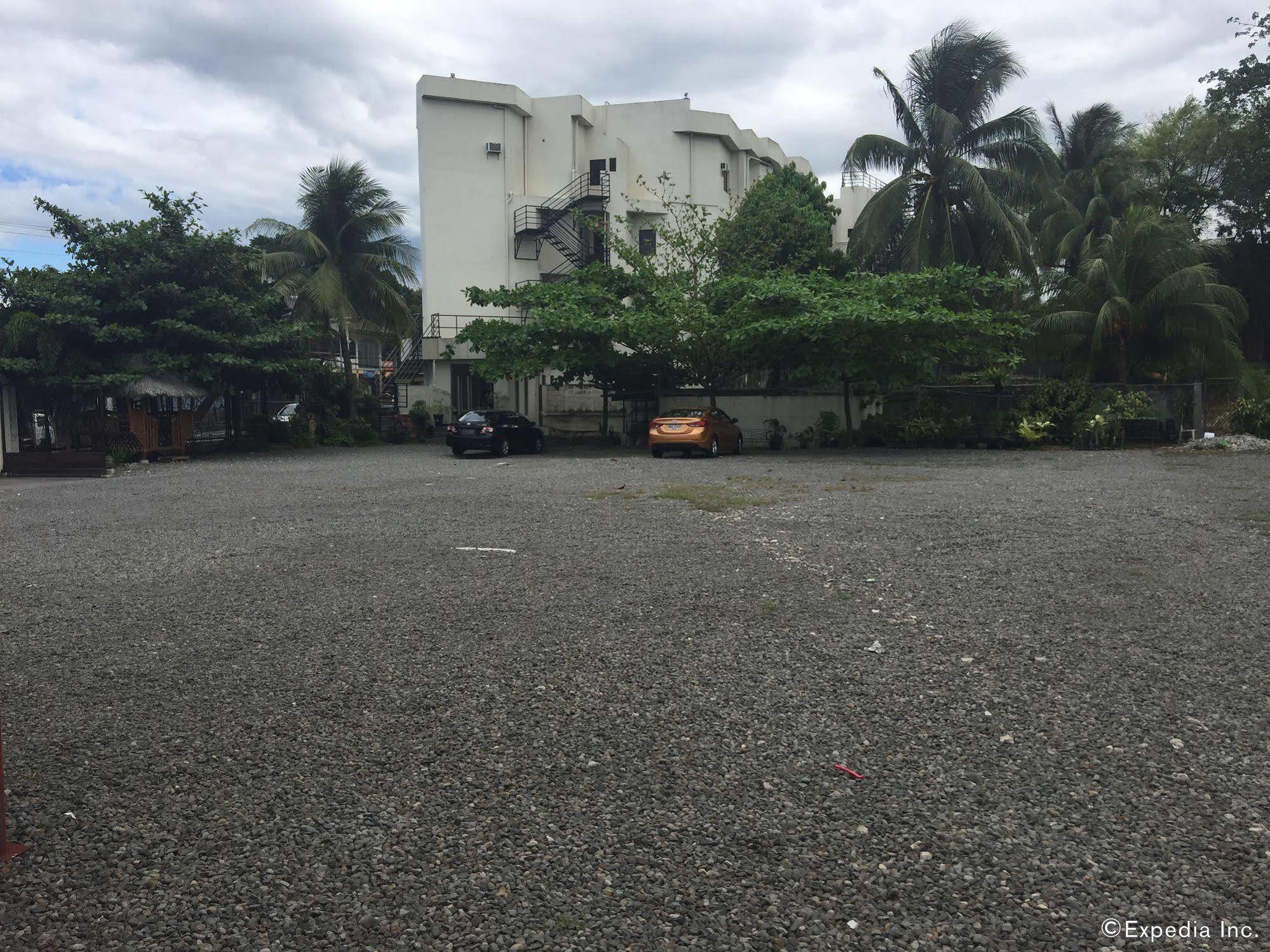 Gt Hotel Bacolod Buitenkant foto