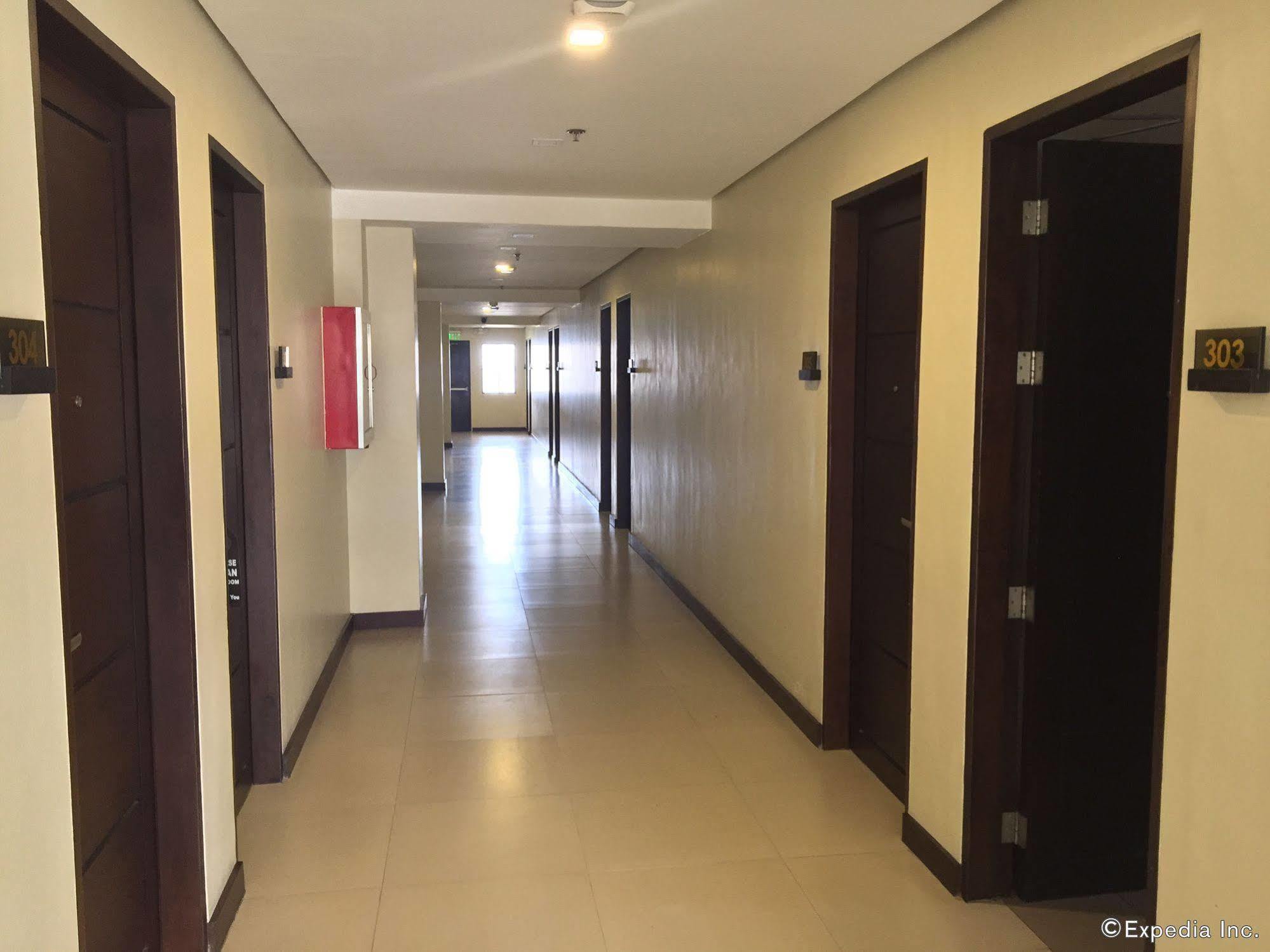 Gt Hotel Bacolod Buitenkant foto